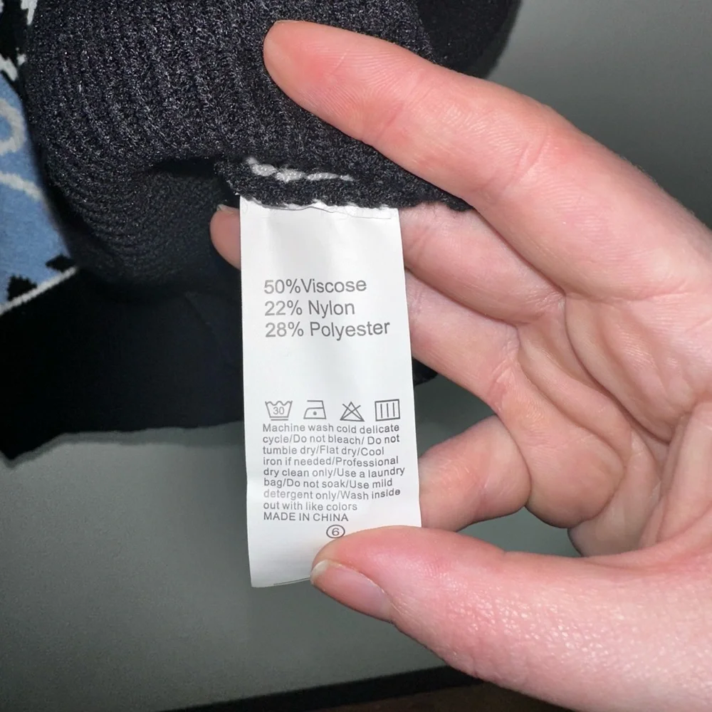 Cute Kawaii Cartoon Dinosaur Print Long Sleeve Loose Knitted Cardigan w Buttons - Picture 6 of 11